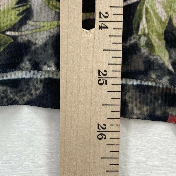 Time & Tru Women's Sublimation Long Sleeve Floral Blouse Med 8-10 NWT - Picture 10 of 12